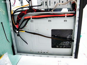 背部完美走線 打造高效數字工作空間，精選電腦及配件推薦